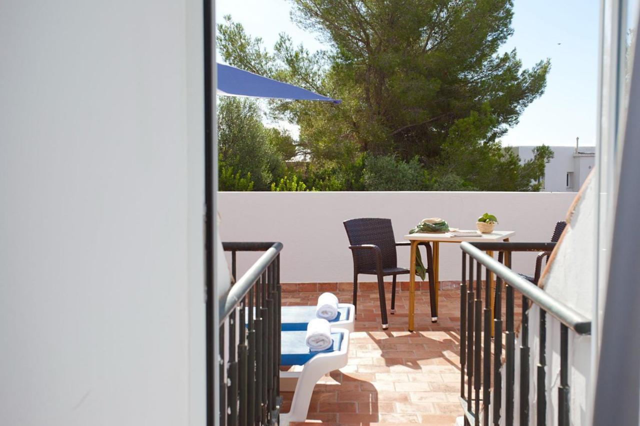 Apartamentos Cala Murada Tennis Eksteriør billede