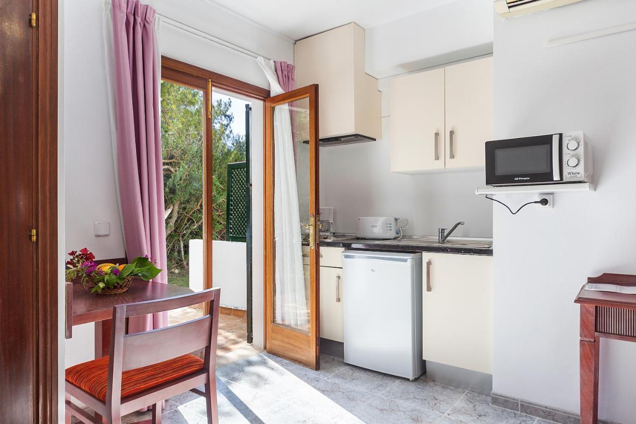 Apartamentos Cala Murada Tennis Eksteriør billede
