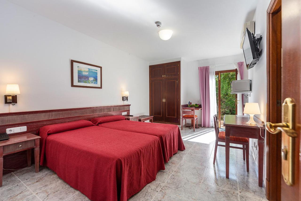 Apartamentos Cala Murada Tennis Eksteriør billede