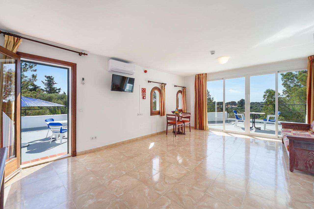 Apartamentos Cala Murada Tennis Eksteriør billede